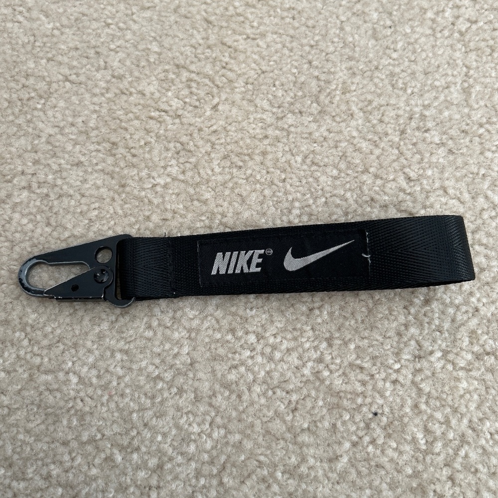 Nike black key chain wristlet